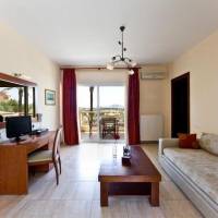 Standard One Bedroom Suite with Sea View