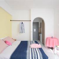 Studio (3 Adults)