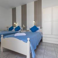 Studio (3 Adults)