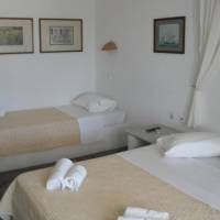 Basic Triple Room