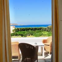 Suite with Garden and Sea View 