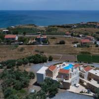 Studio Apartment with Sea View