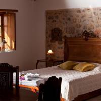 Deluxe Suite with Balcony