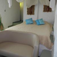 Traditional budget small Double bedroom with Partial Sea View