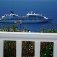 Deluxe Room with Sea View