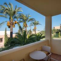 Double or Twin Room with Garden View