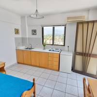 Studio (3 Adults)