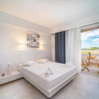 Executive Room (3 Persons)