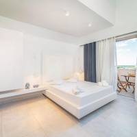 Executive Panorama Suite Sea view (3 Persons)