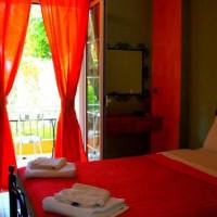 Studio (2-3 Adults) with Garden View