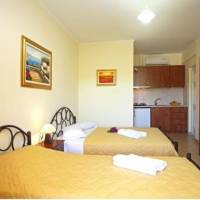 Studio (3 Adults)