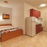 Studio (4 Adults)