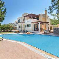 Standard Villa
