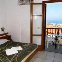 One-Bedroom Apartment (4 Adults)