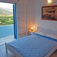Triple Room with Garden View