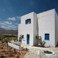 Studio with Garden View (2 Adults)