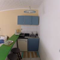 Studio (2 Adults)