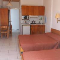 Studio (2 Adults)