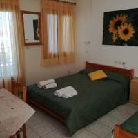 Studio (3 Adults)