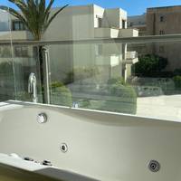  Deluxe Room with Spa Bath and Garden View