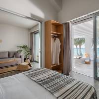 Sea Front Premier Suite with Jetted Pool