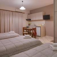 Studio (3 Adults)