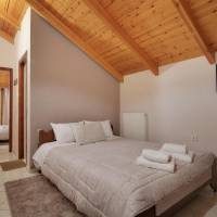 Studio (4 Adults) - Attic
