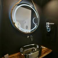 Deluxe Suite with Spa Bath