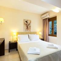 Three-Bedroom Villa - Split Level