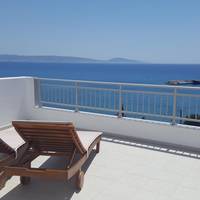 Studio with Sea View (2 Adults)