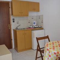 Studio (3 Adults)