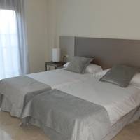 Two-Bedroom Apartment with terrace, parking and spa