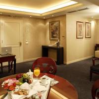 Two-Bedroom Deluxe Suite