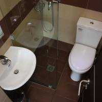 Bed in 4-Bed Mixed Dormitory Room with Bathroom