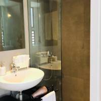 Penthouse Studio with View and Private Roof Top Garden Access