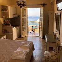 Studio (4 Adults) with Sea View