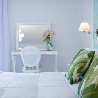 Corner Suite