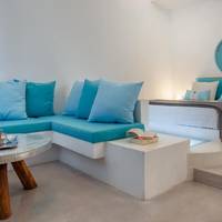 Junior Suite with Pool View