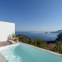 Deluxe Double Room with Mini Pool-Hydromassage
