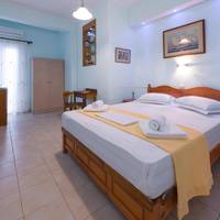 Double Room with Patio and Garden View