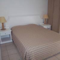 Studio (3 Adults)