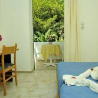 Apartment (2-3 Adults)