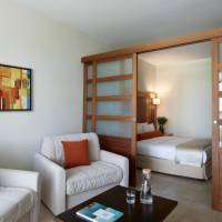 Superior Double Room with Pool View