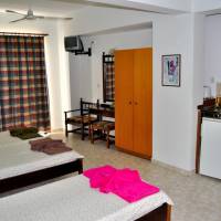 Studio (2 Adults)