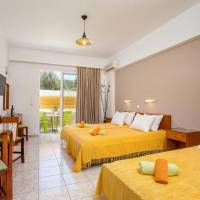 Suite with Private Pool