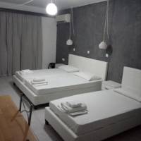 Studio (3 Adults)