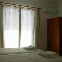Studio (3 Adults)