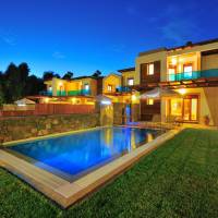 Villa with Private Pool (5 Adults) 