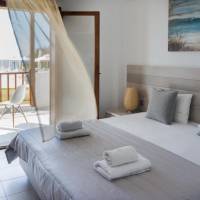 Apartment with Sea View (2 Adults)