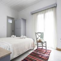 Double Room (1 Adult)